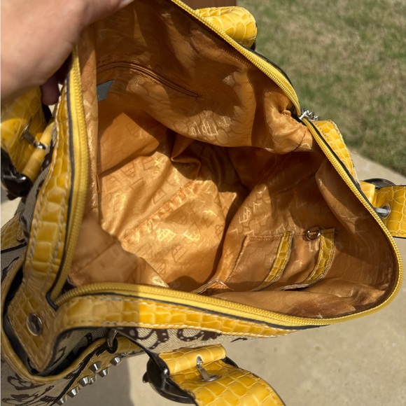 EUC Kathy Van Zeeland Vintage Yellow And Canvas Crown Pattern Shoulder Bag - Picture 13 of 13